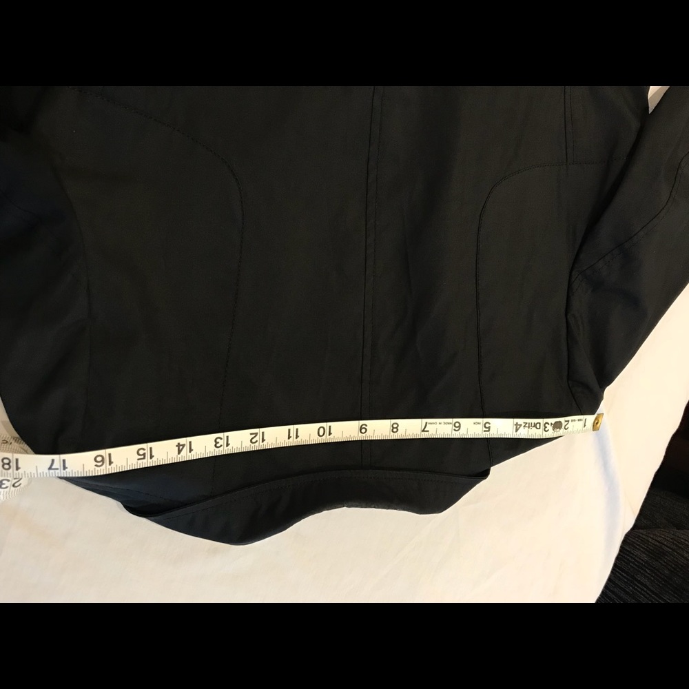 Rain coat - Picture 7 of 8